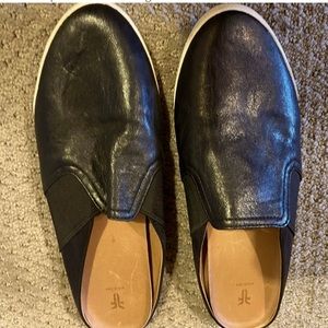 Frye Size 9 Leather Slip Ons